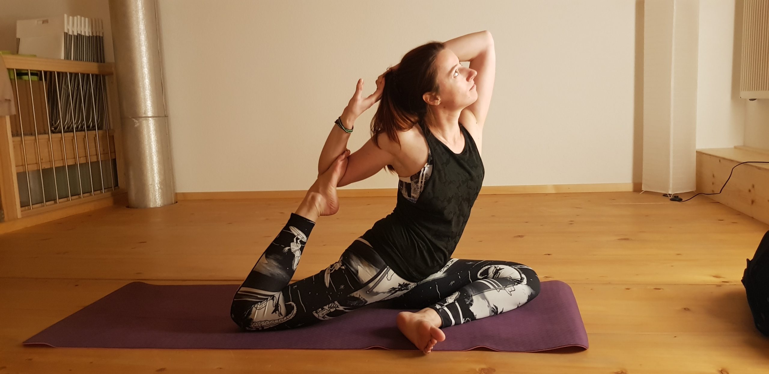 17h30-18h45 Vinyasa flow