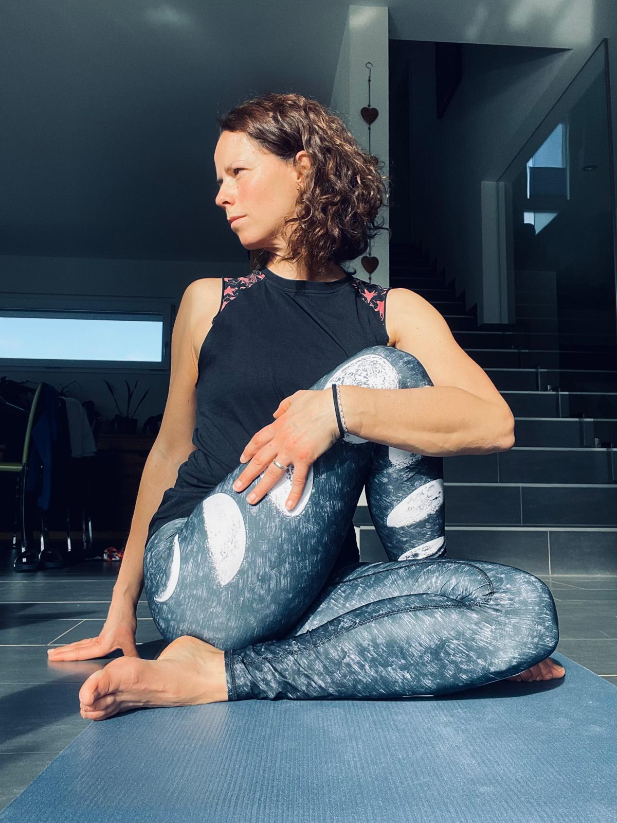 18h-19h15 Vinyasa doux avec Andy